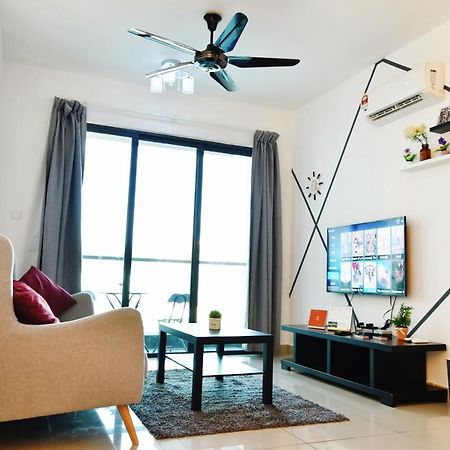 Beautiful Relaxing Home In Skyarena Ascenda Kuala Lumpur Luaran gambar