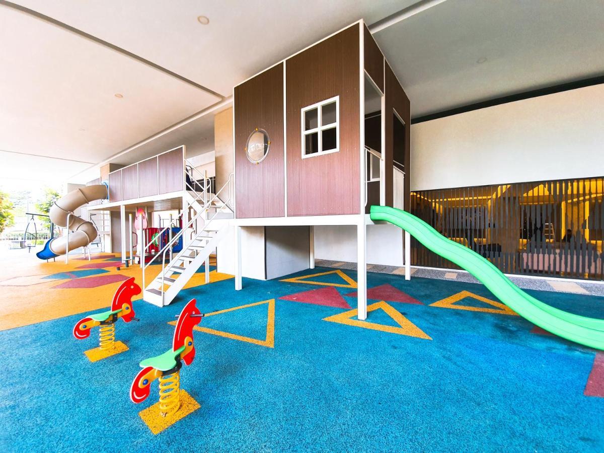 Beautiful Relaxing Home In Skyarena Ascenda Kuala Lumpur Luaran gambar